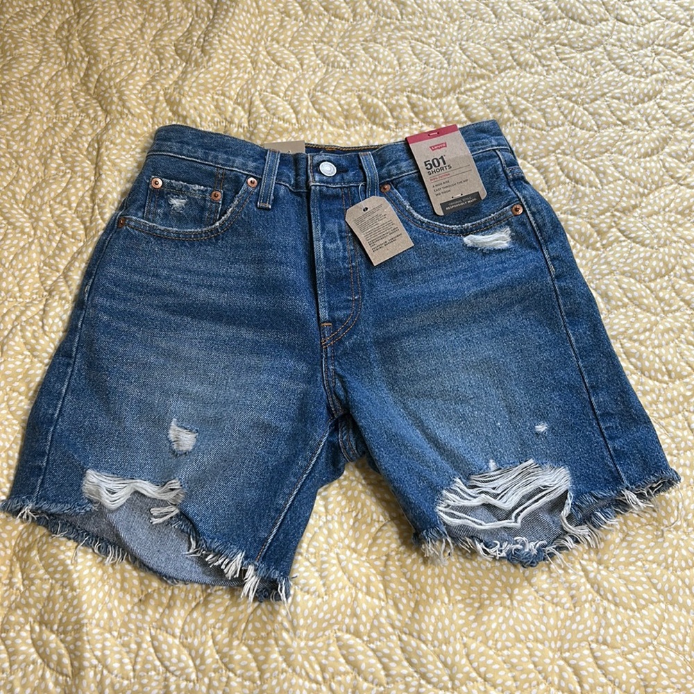 Women’s Levi 501 Shorts